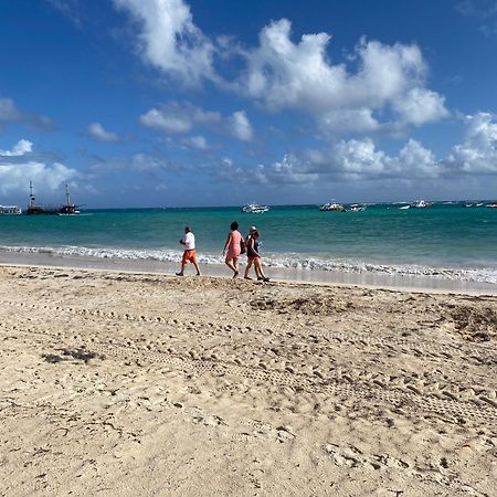Las Rosas de Punta Cana Exterior foto